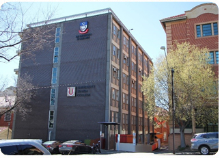 University-Senior-College-2